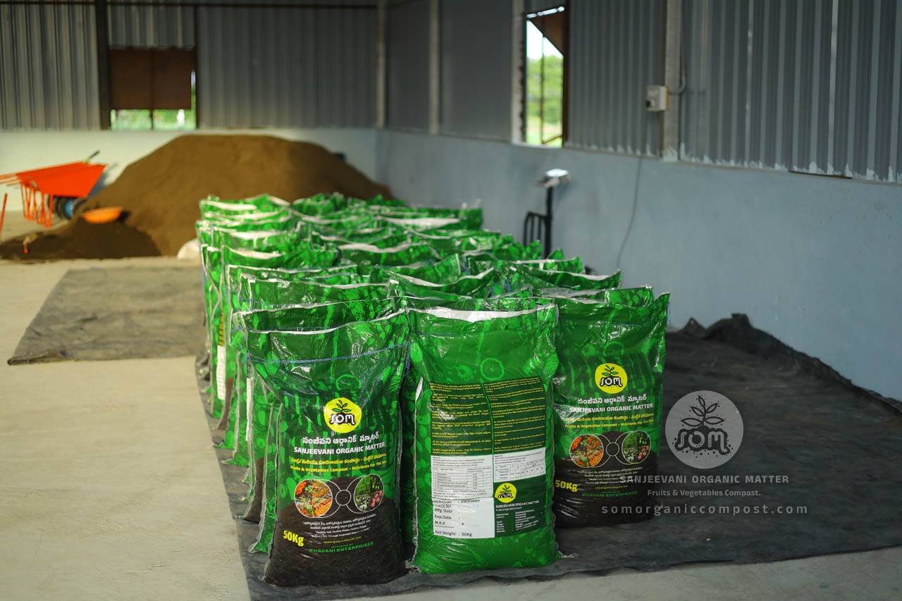 Packed SOM compost bags